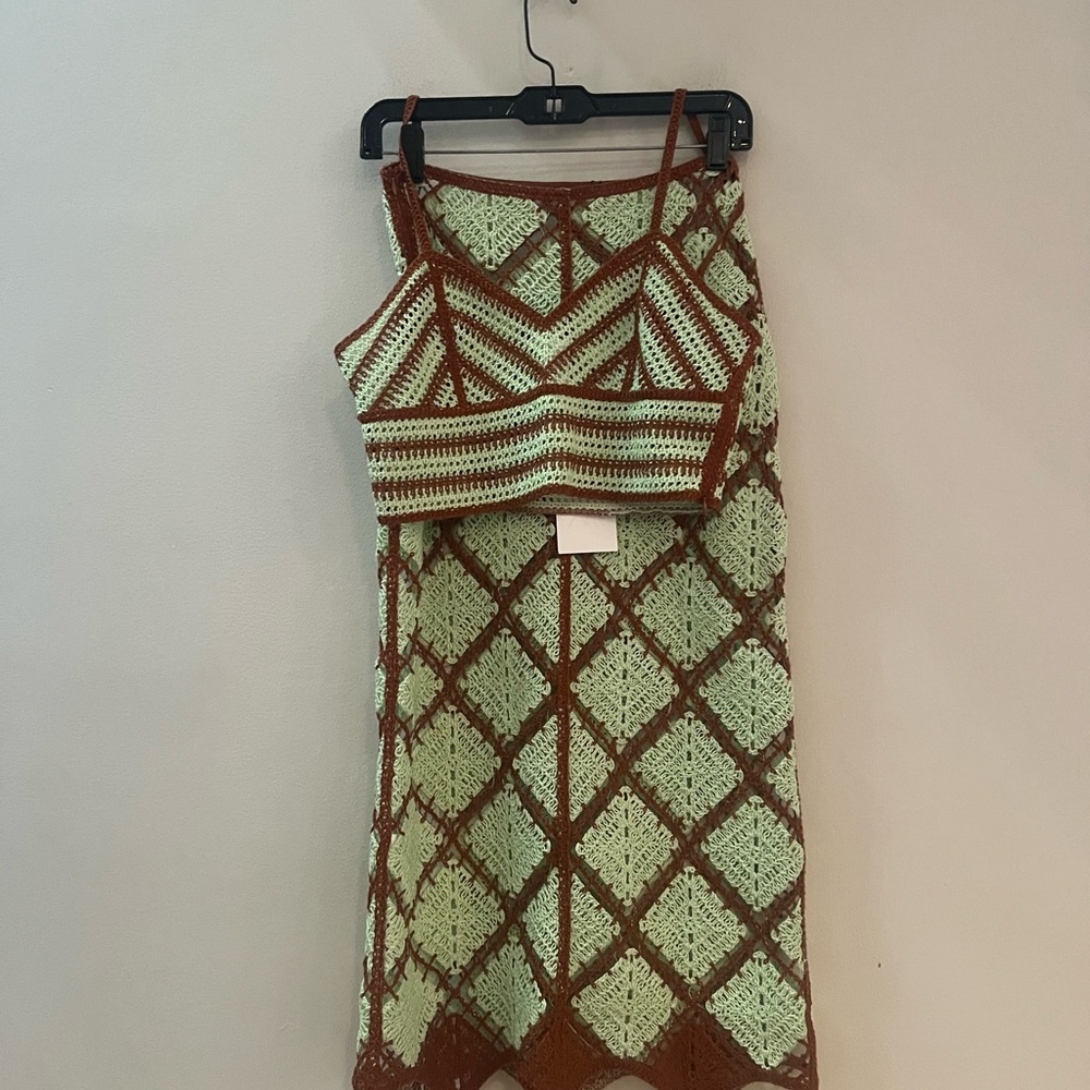 Elegant Green and Brown crocheted Checkered Skirt and top set - Picture 13 of 16